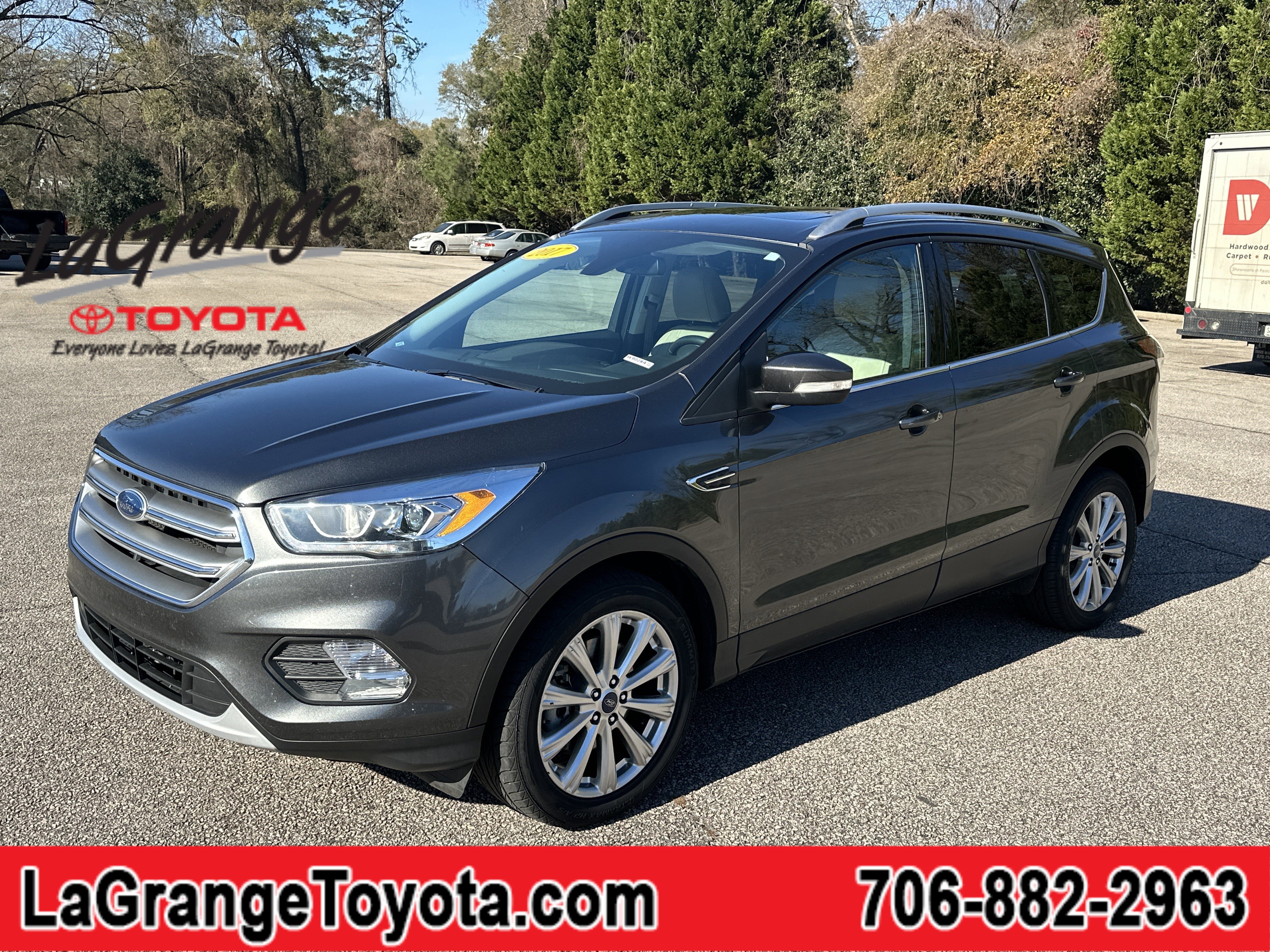 2017 Ford Escape Titanium's photo