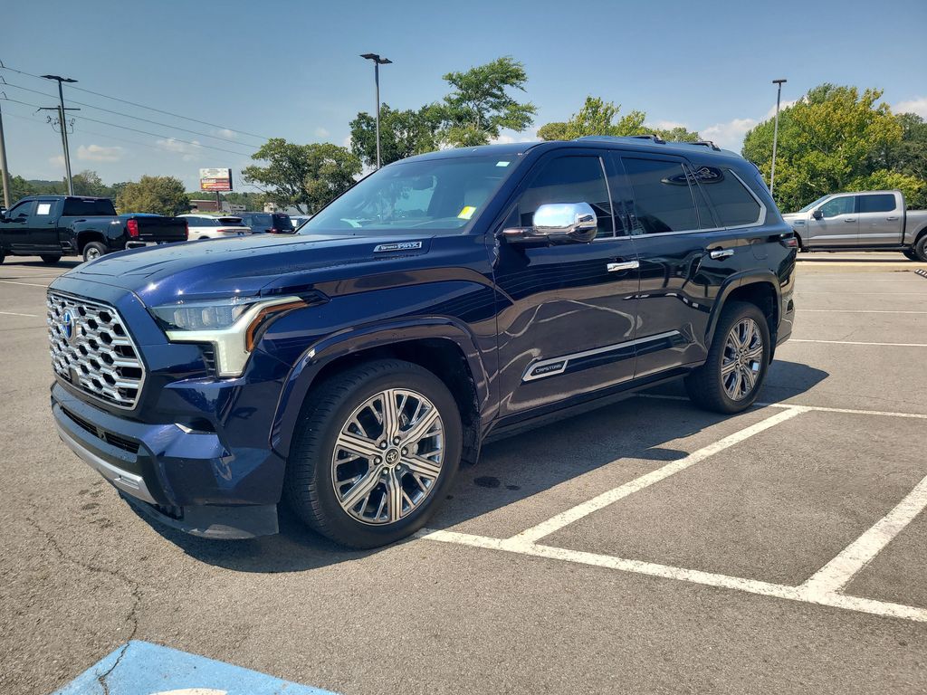 2024 Toyota Sequoia Capstone photo 5