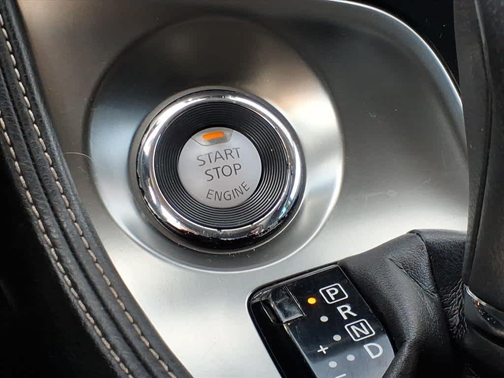 2020 Nissan Maxima SV photo 11