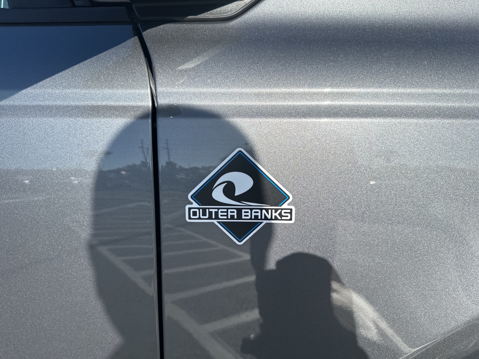 2024 Ford Bronco Outer Banks photo 2