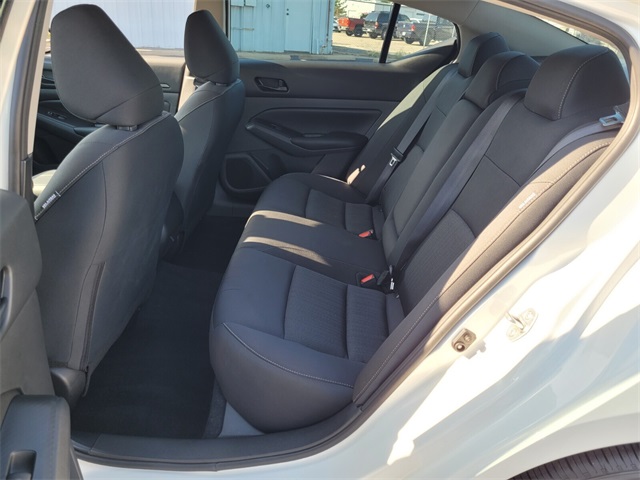 2025 Nissan Altima 2.5 S photo 9