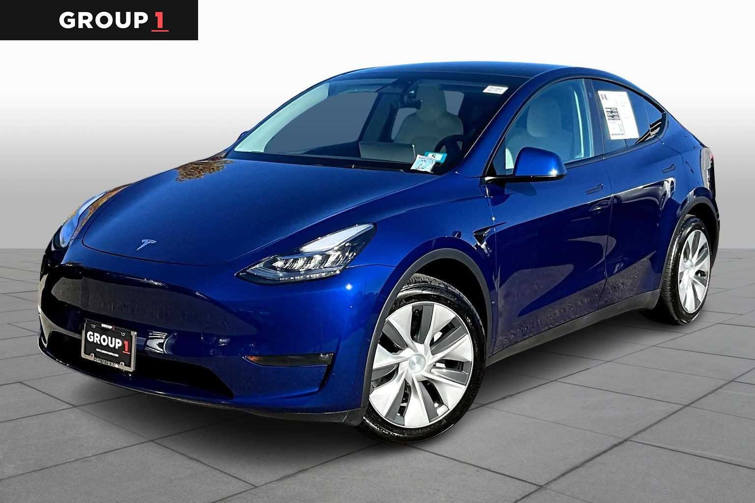 2023 Tesla Model Y Long Range's photo