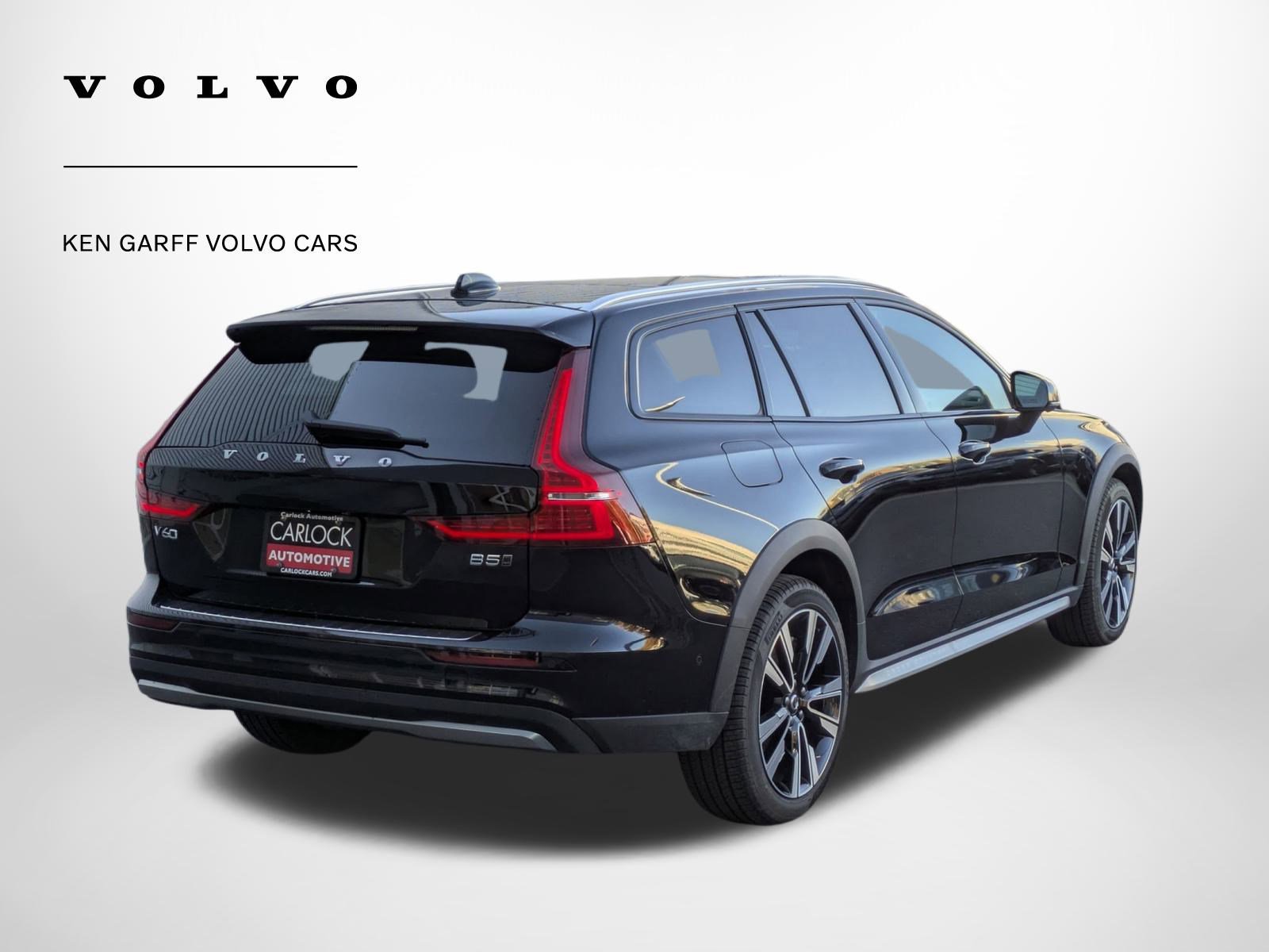 2026 Volvo V60 Cross Country B5 photo 3