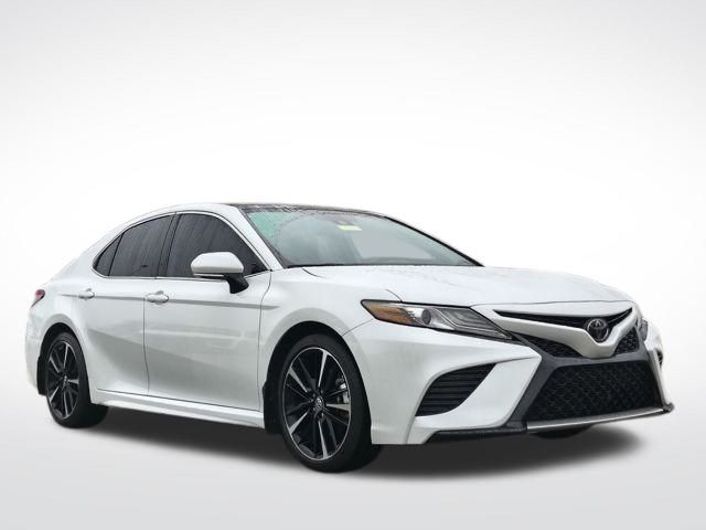 2019 Toyota Camry XSE's photo