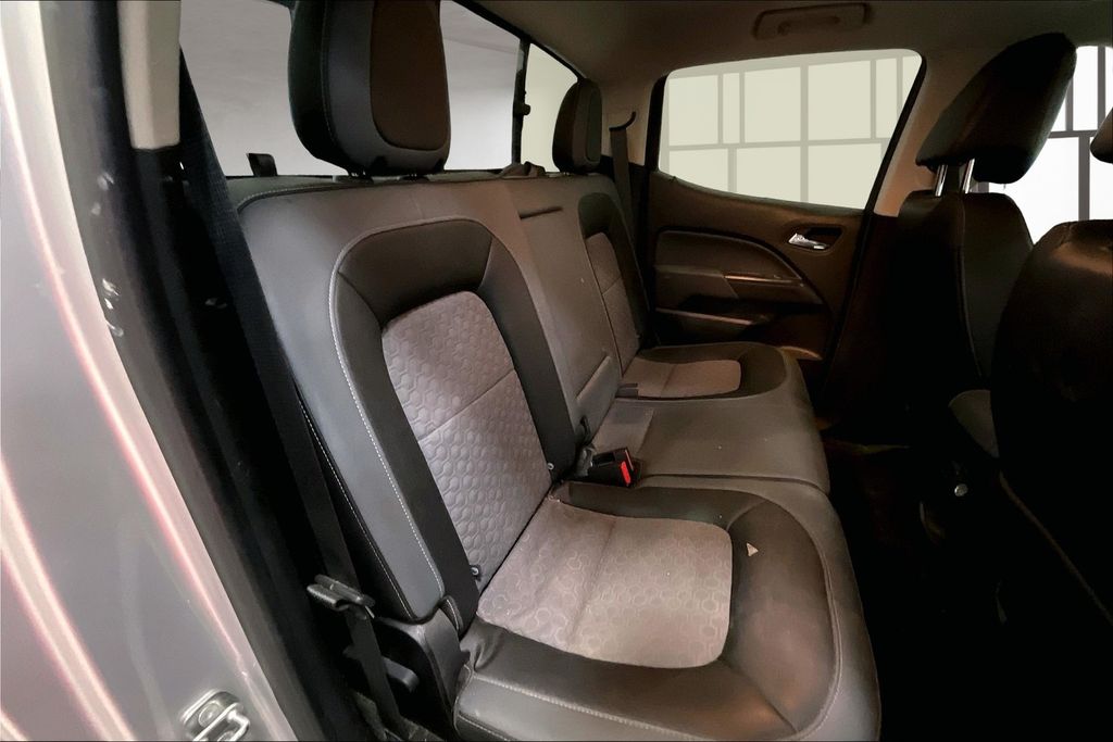 2017 Chevrolet Colorado Z71 photo 26
