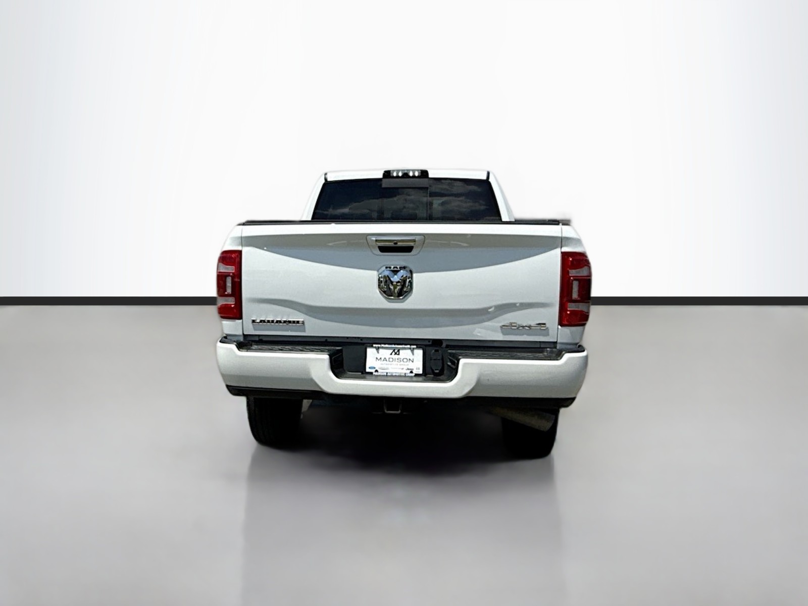 2021 Ram 2500 Laramie photo 6