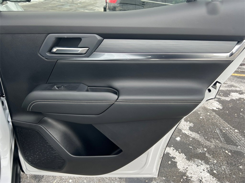 2026 GMC TERRAIN - Image 35