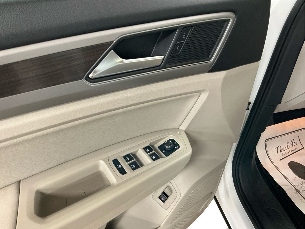 2019 Volkswagen Atlas V6 SE Technology photo 19