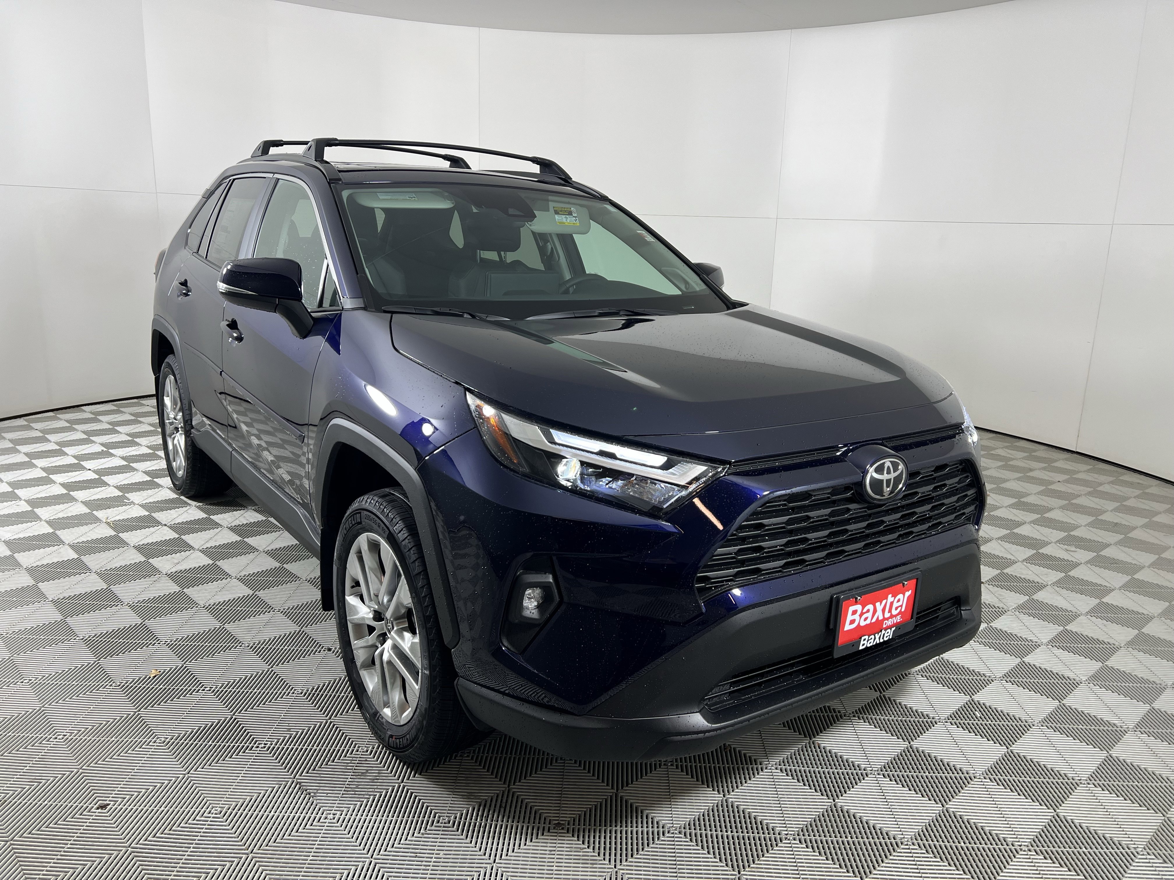 2025 Toyota RAV4 XLE Premium's photo