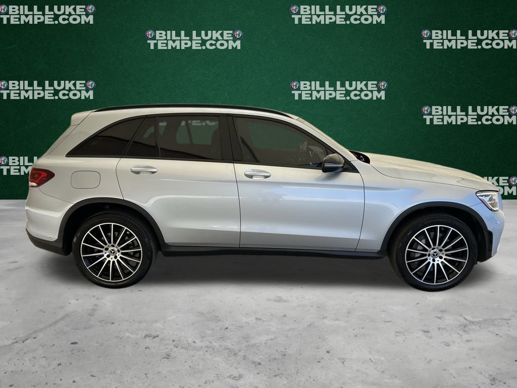 2022 Mercedes Benz GLC 300 AMG photo 2