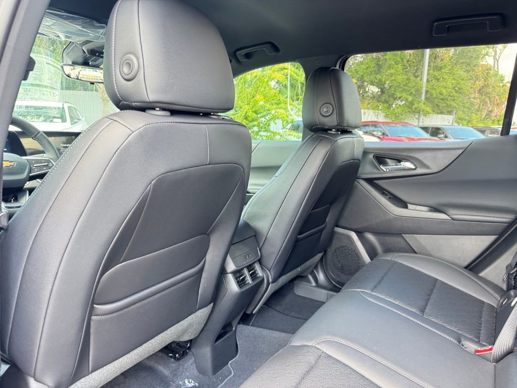 2026 Chevrolet Equinox LT photo 13