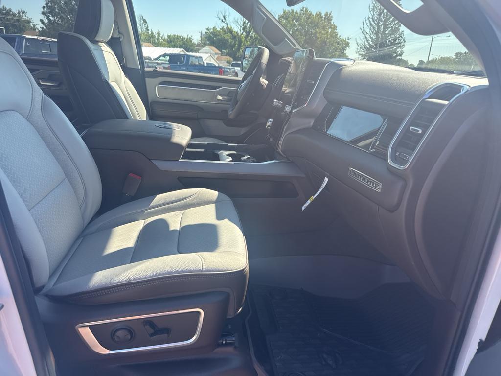 2026 Ram 1500 Laramie photo 15