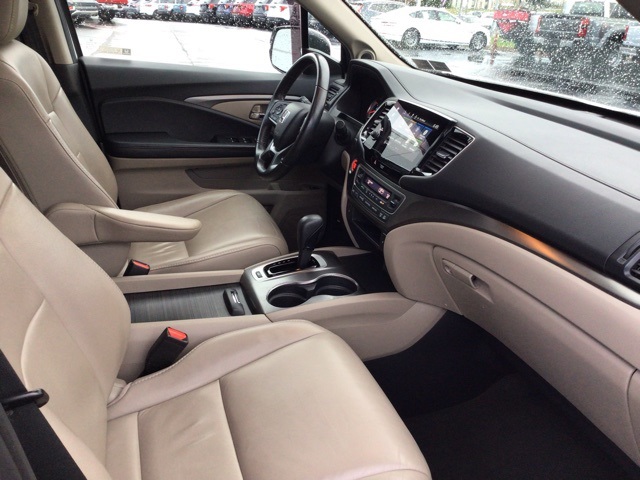 2020 Honda Pilot EX-L photo 11