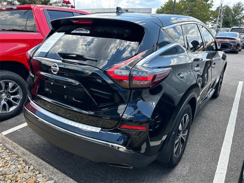 2019 Nissan Murano S photo 2