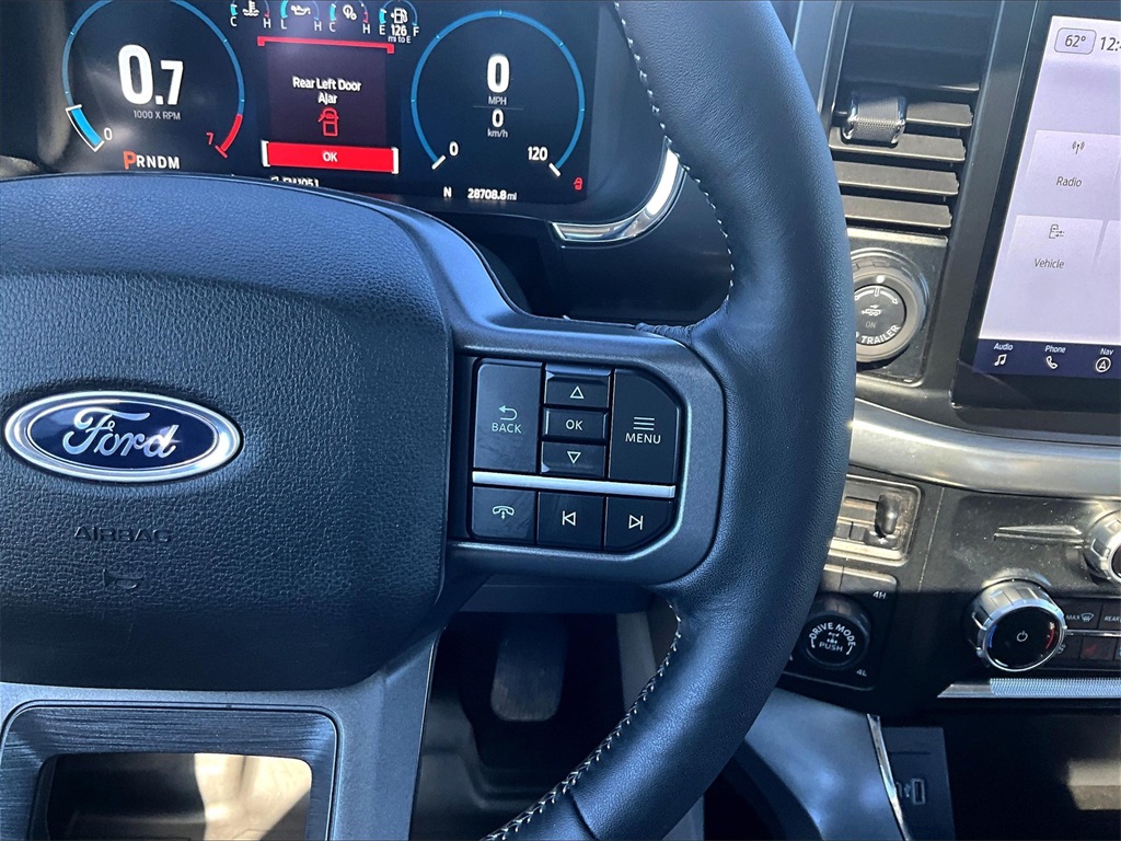 2023 Ford F-150 Lariat photo 24