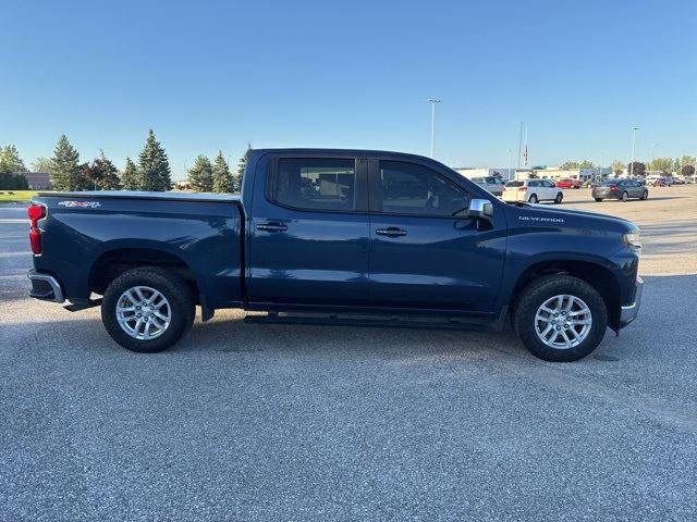 2019 Chevrolet Silverado 1500 LT photo 4