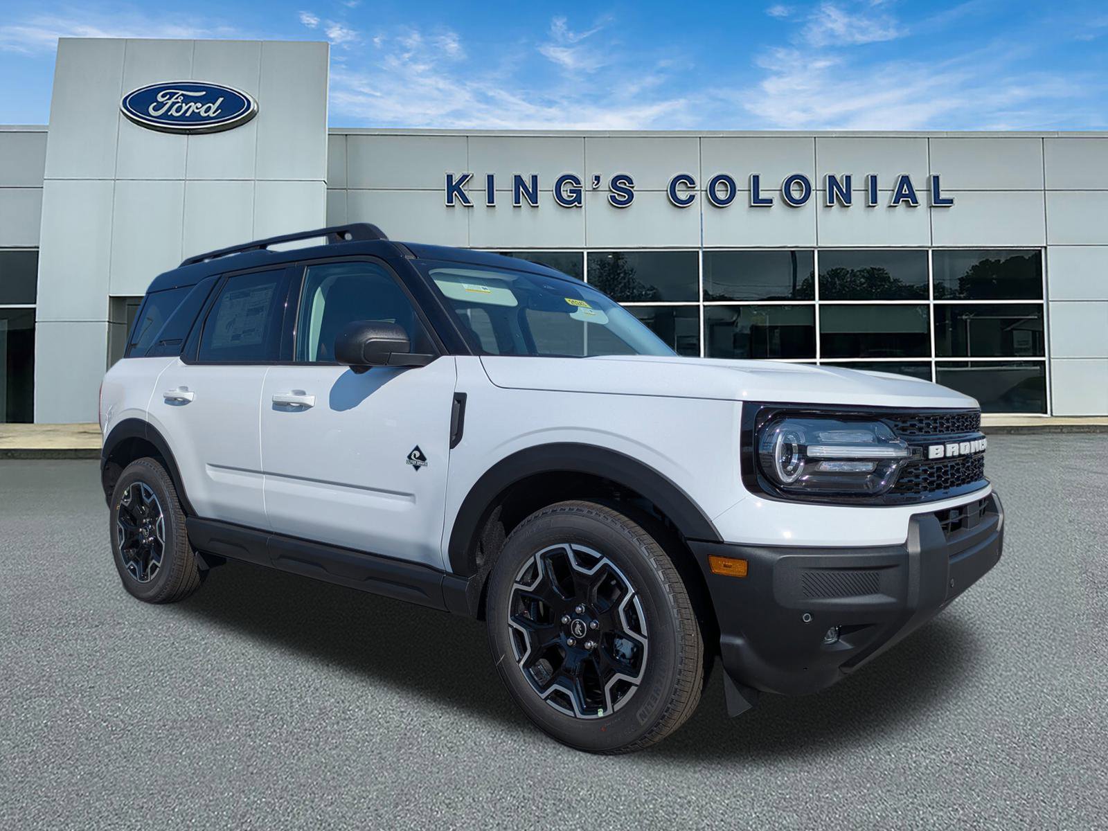 2025 Ford Bronco Sport Outer Banks's photo