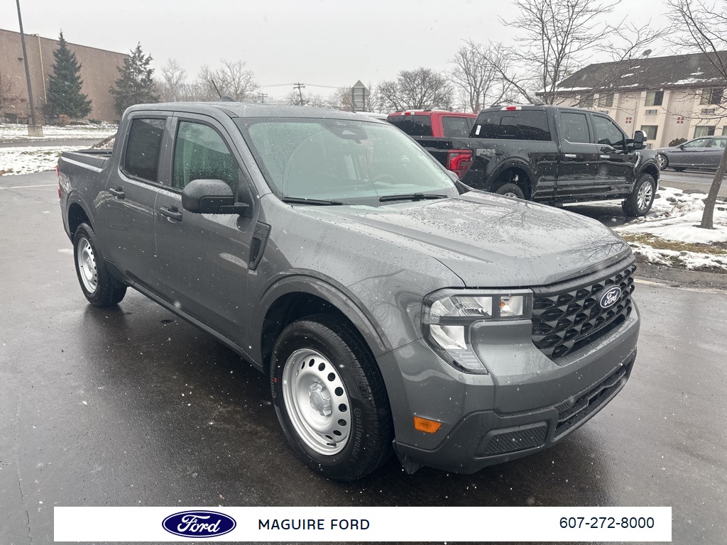 2026 Ford Maverick XL's photo