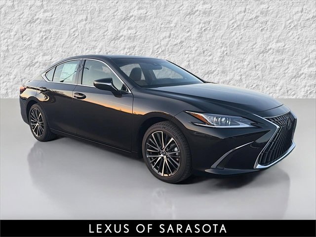 2025 Lexus ES 350's photo