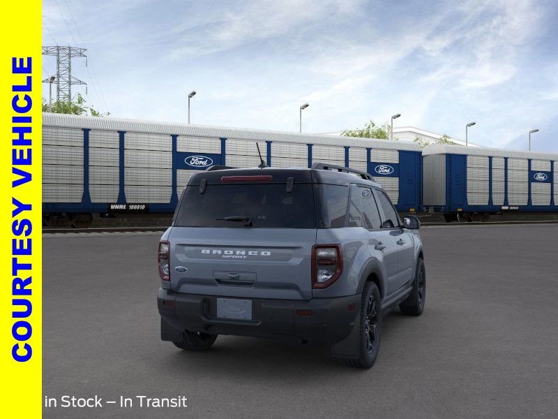 2025 Ford Bronco Sport Outer Banks photo 7
