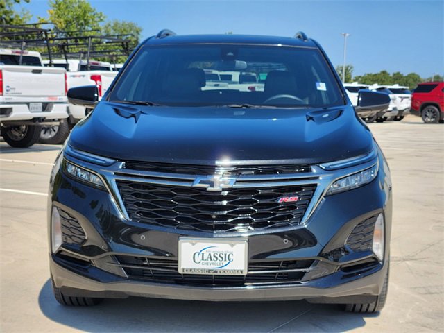 2023 Chevrolet Equinox RS photo 2