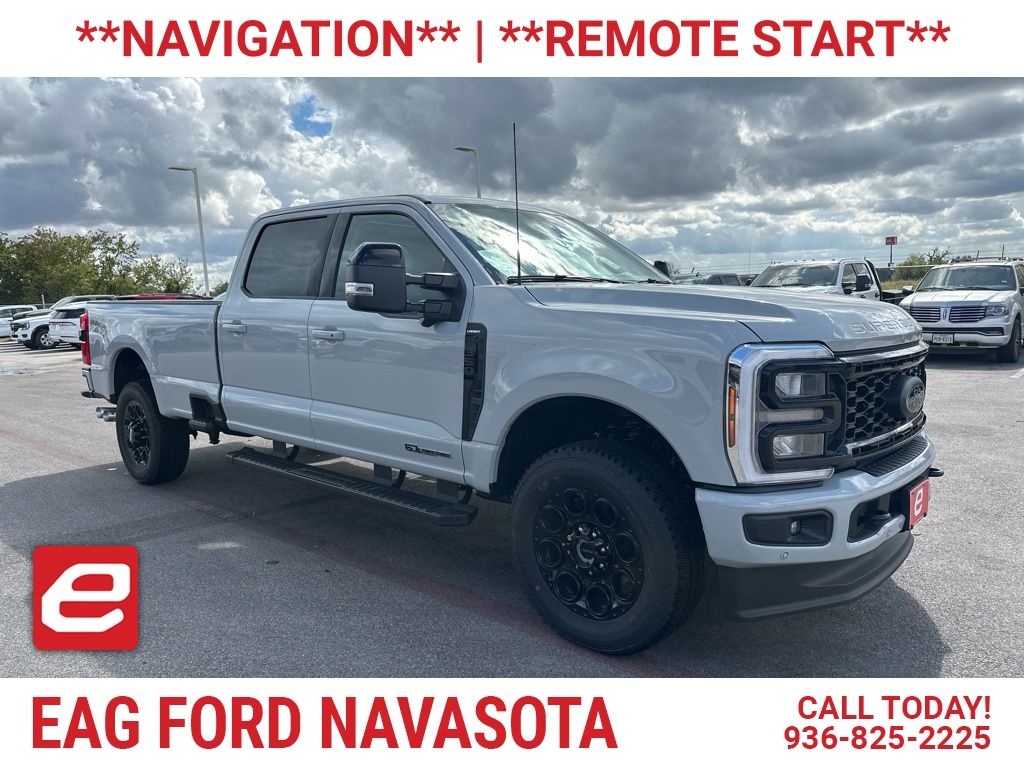 2026 Ford F-350 Super Duty Lariat's photo