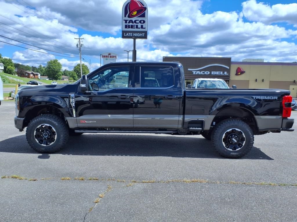 2026 Ford F-250 King Ranch photo 2
