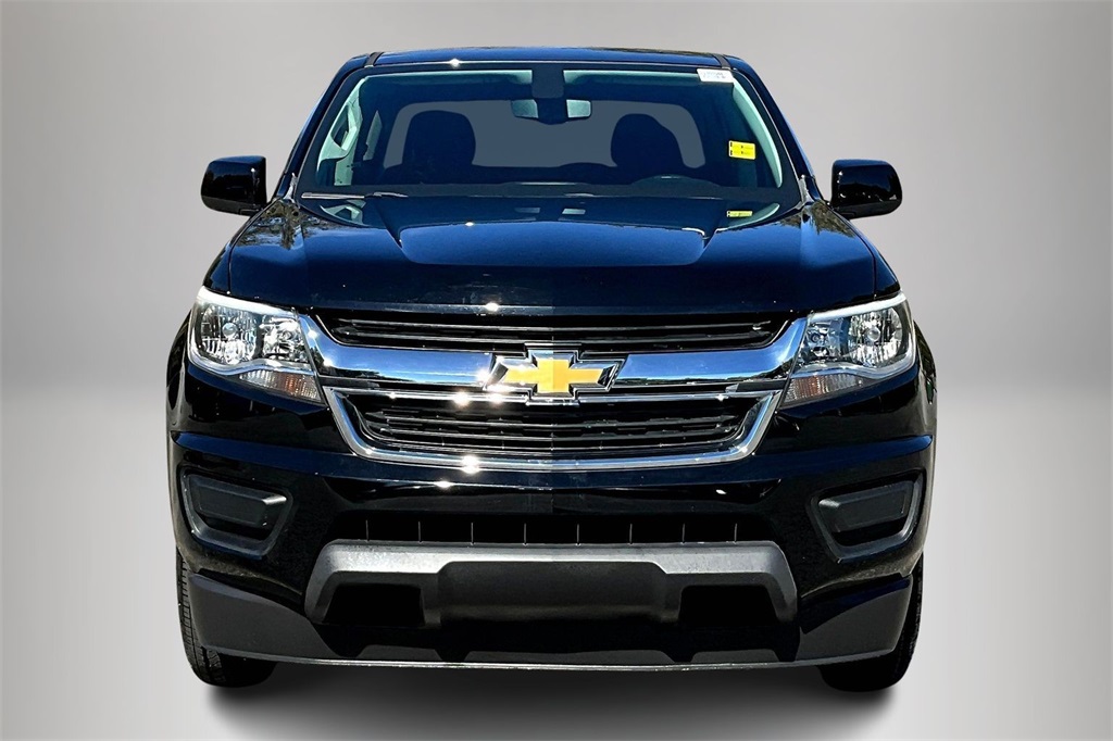 2019 Chevrolet Colorado LT photo 3