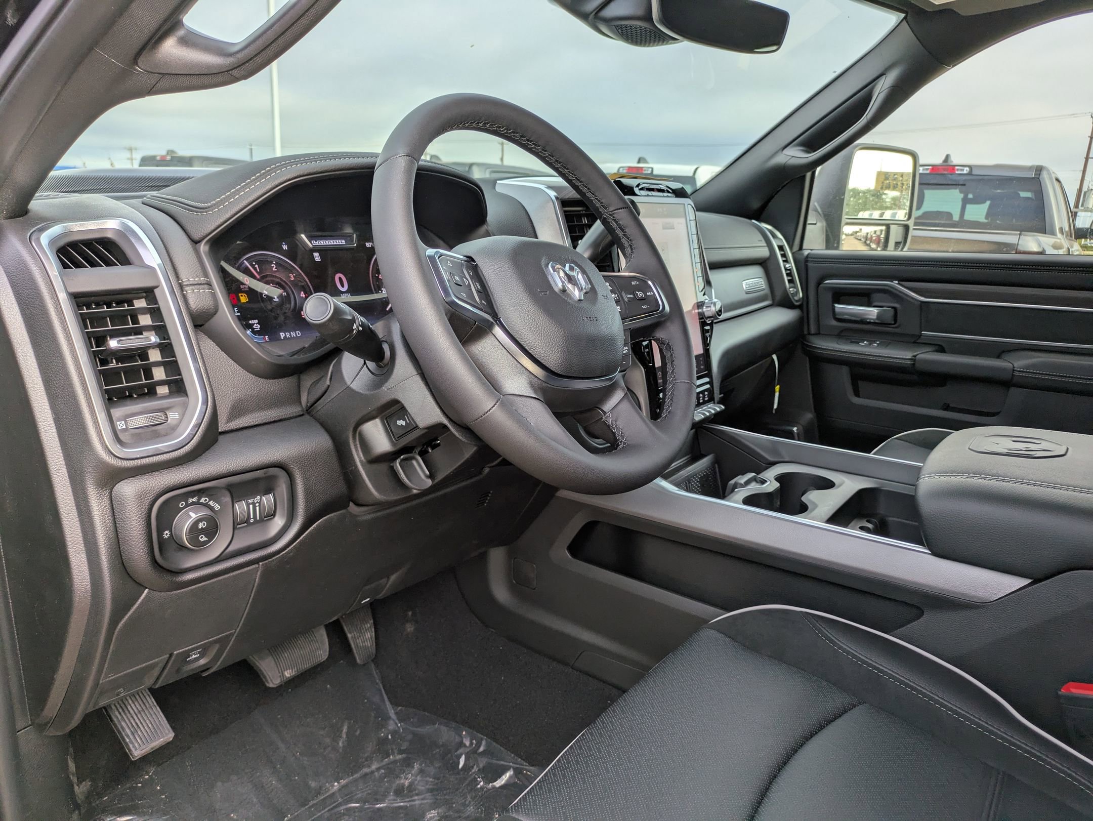 2026 Ram 2500 Laramie photo 7