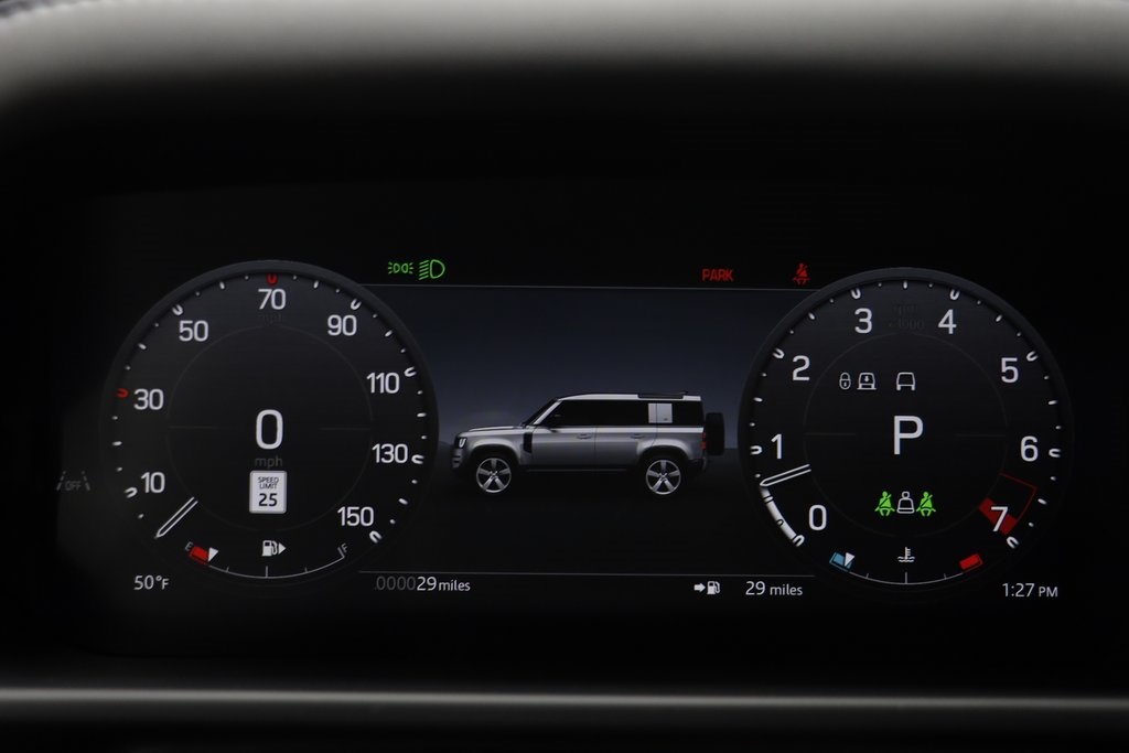 2025 Land Rover Defender 110 X-Dynamic SE photo 9