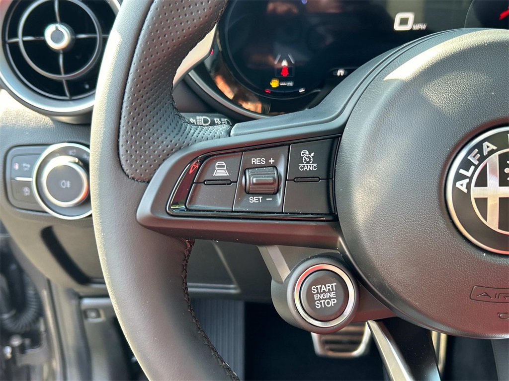 2025 Alfa Romeo Giulia SPRINT photo 24
