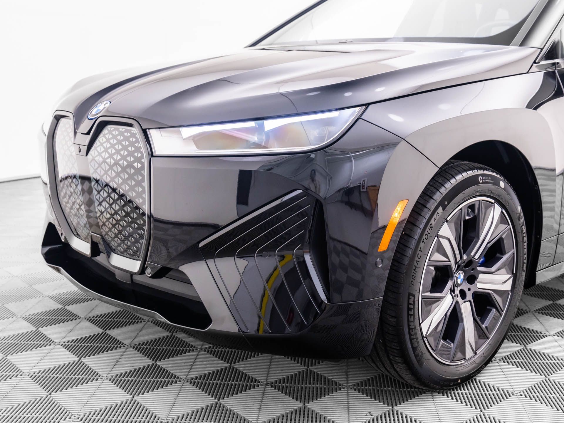 2025 Bmw iX photo 25