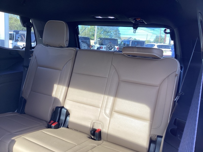 2023 Chevrolet Tahoe Premier photo 11