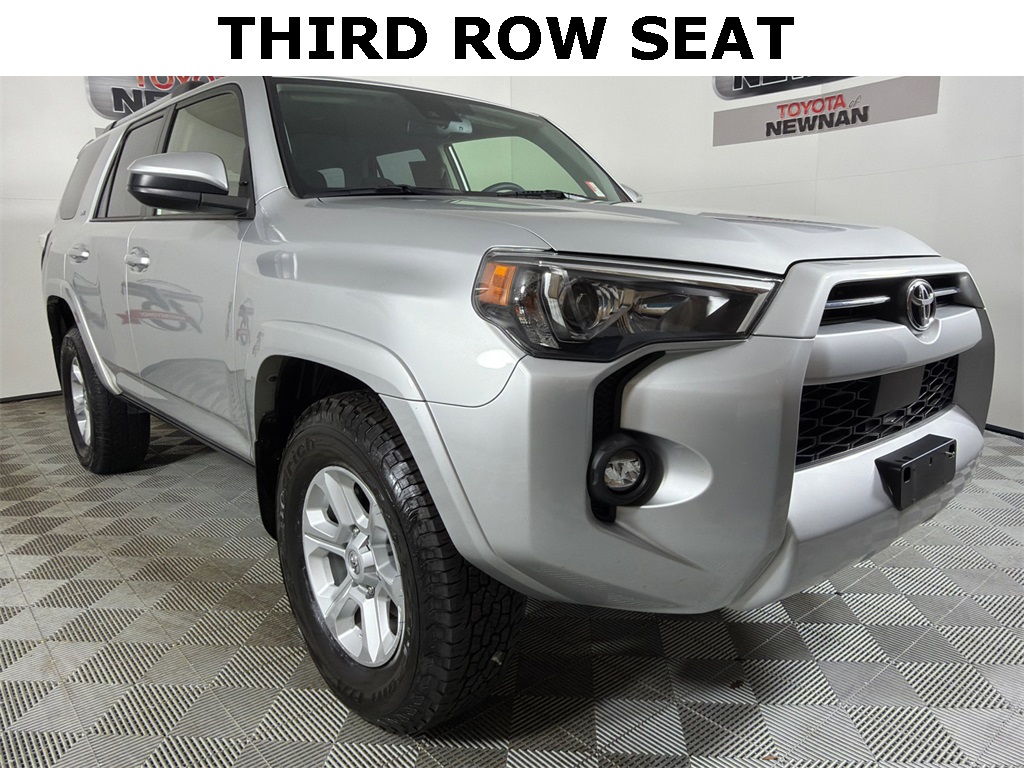 2024 Toyota 4Runner SR5's photo