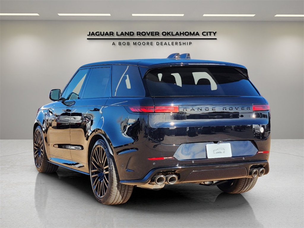 2025 Land Rover Range Rover Sport photo 4