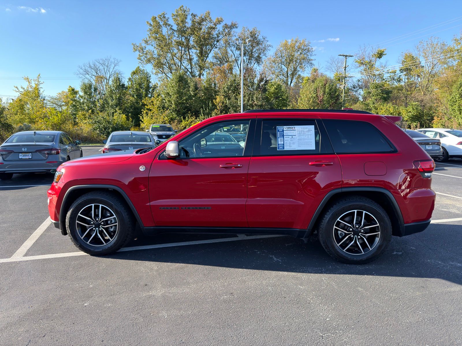 2021 Jeep Grand Cherokee Trailhawk photo 3