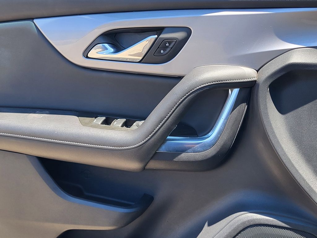 2022 Chevrolet Blazer 2LT photo 18