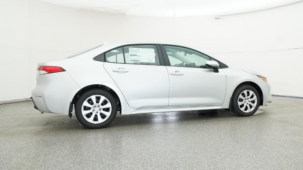 2025 Toyota Corolla LE photo 23