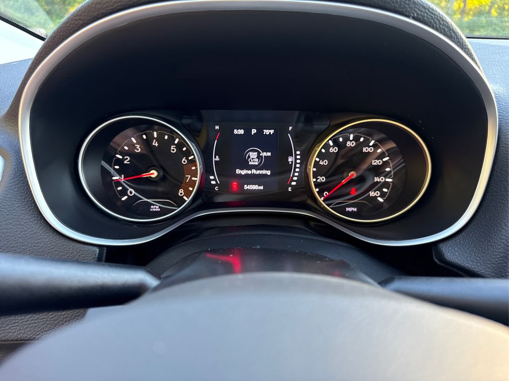 2018 Jeep Compass Latitude photo 18