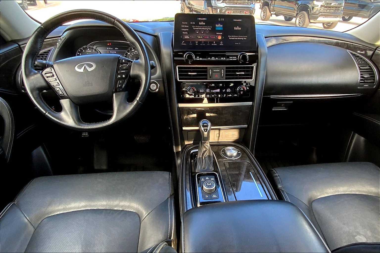 2022 Infiniti QX80 Luxe photo 15