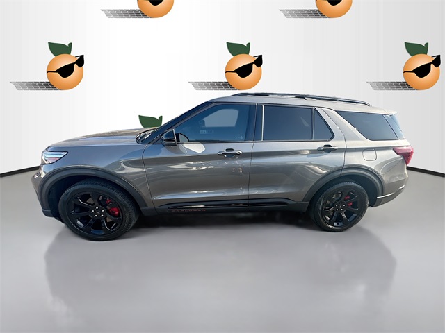 2023 Ford Explorer ST photo 4