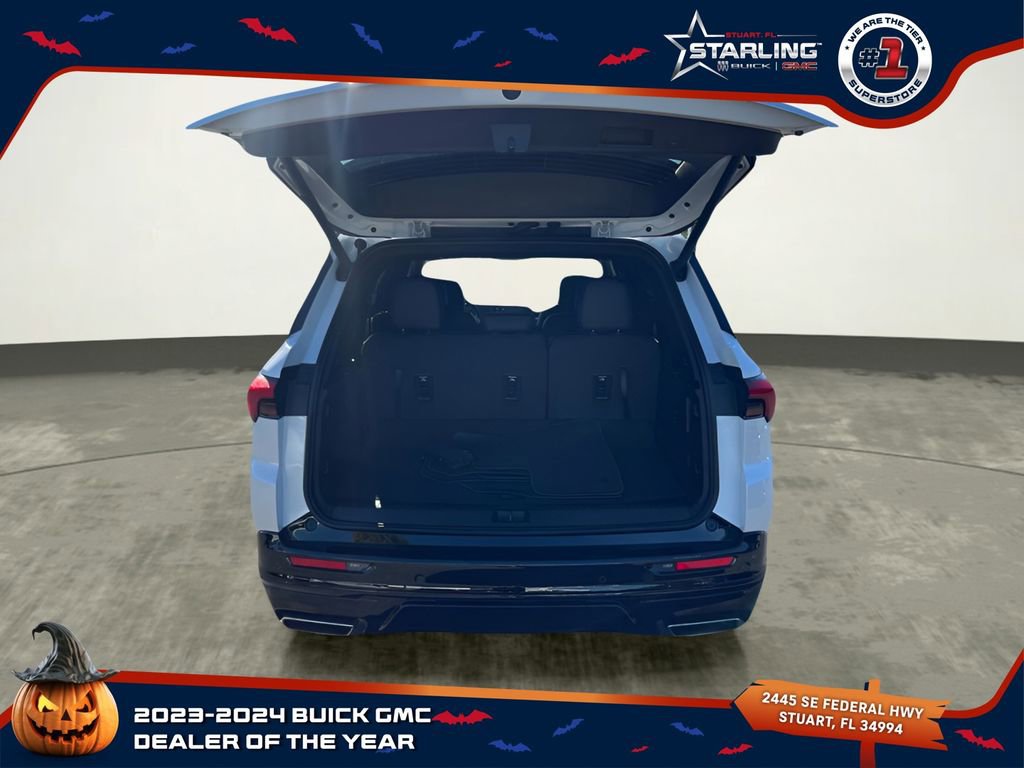 2025 Buick Enclave Sport Touring photo 17