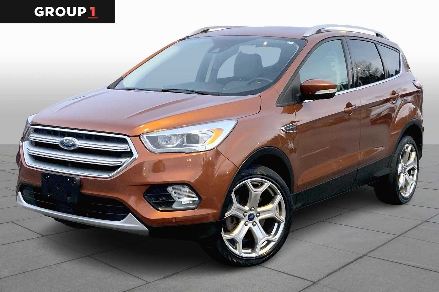 2017 Ford Escape Titanium's photo