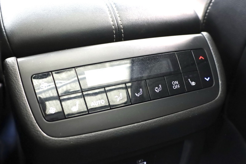 2024 Nissan Pathfinder SL photo 32