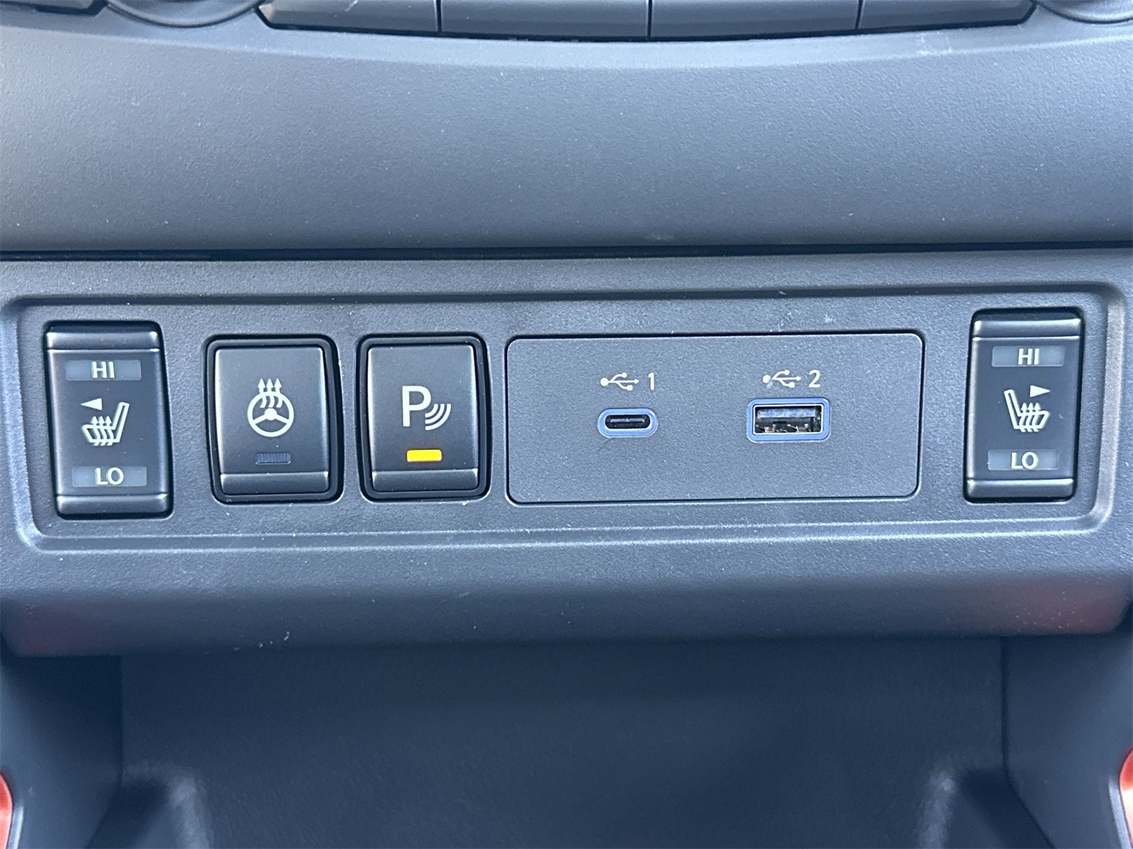 2025 Nissan Frontier PRO-4X photo 9