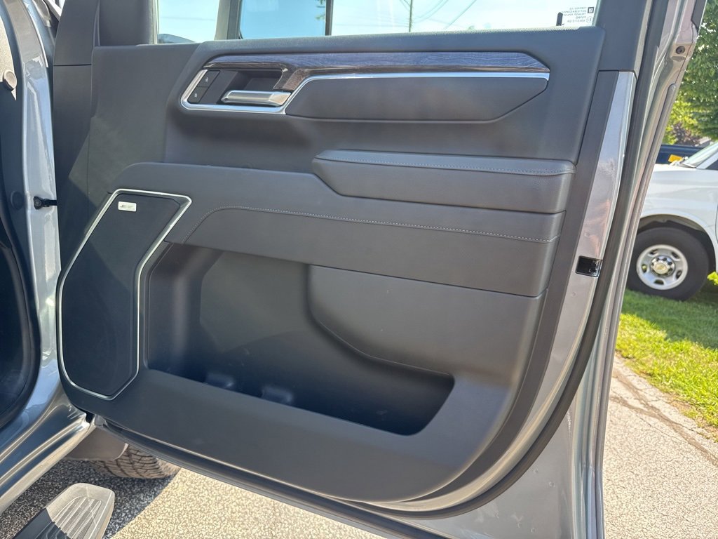 2025 Chevrolet Silverado 3500HD LTZ photo 22