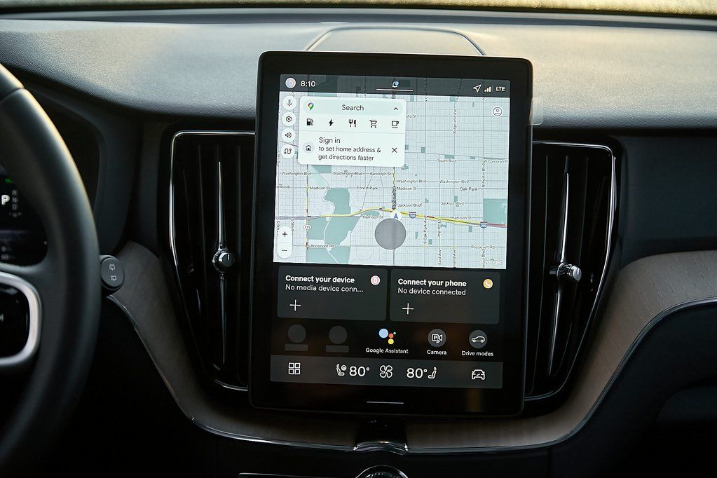 2026 VOLVO XC60 - Image 25