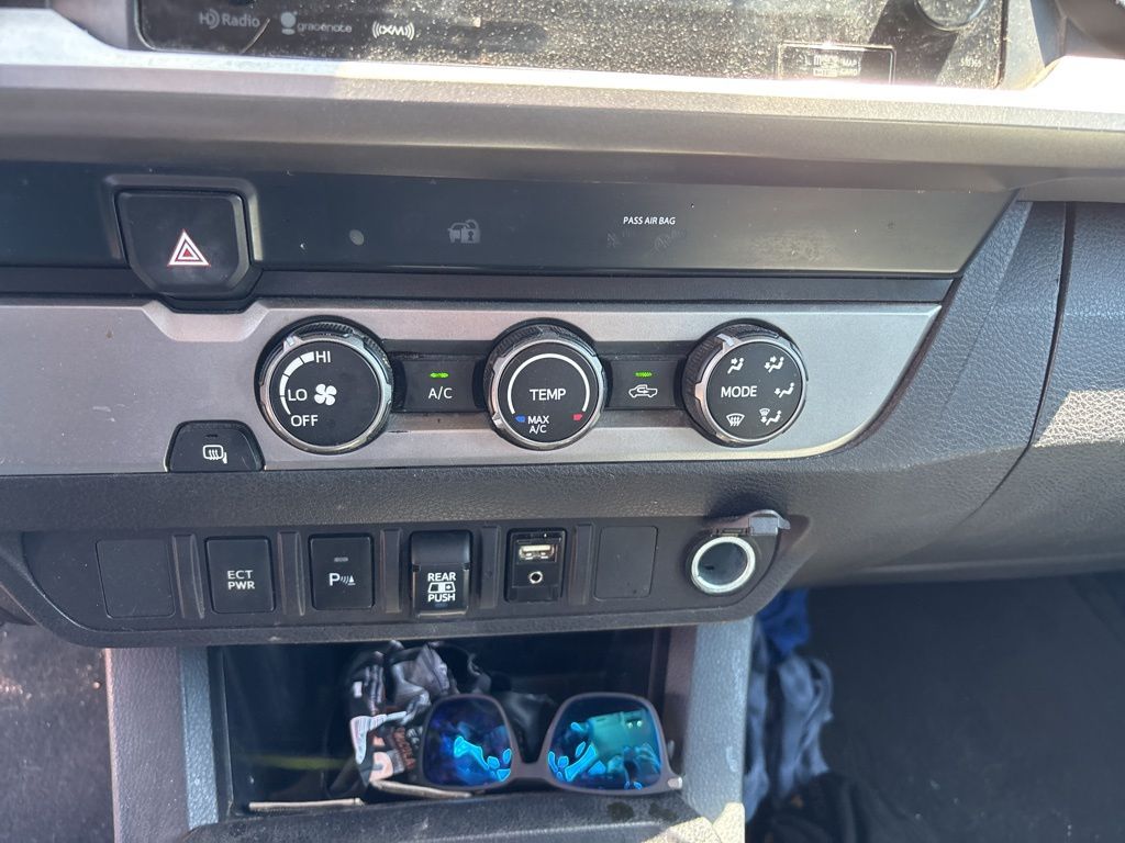 2019 Toyota Tacoma SR5 V6 Double Cab photo 25