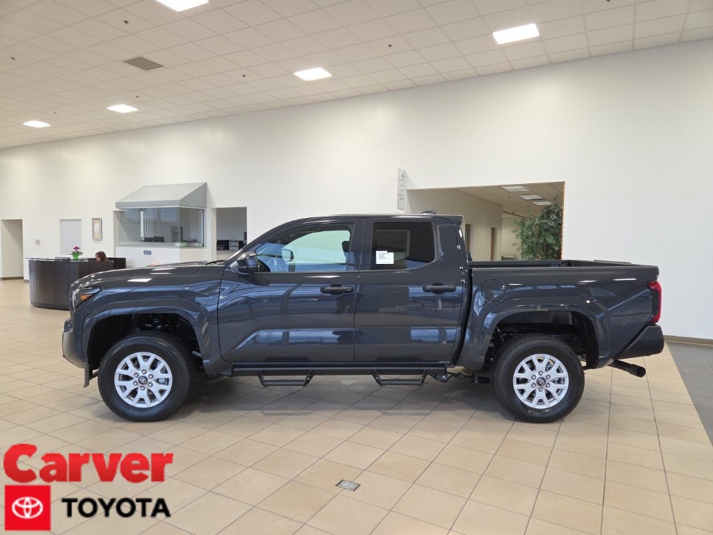2025 Toyota Tacoma SR's photo