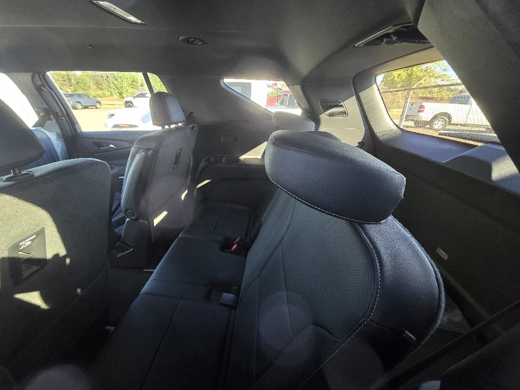 2026 Chevrolet Traverse photo 4
